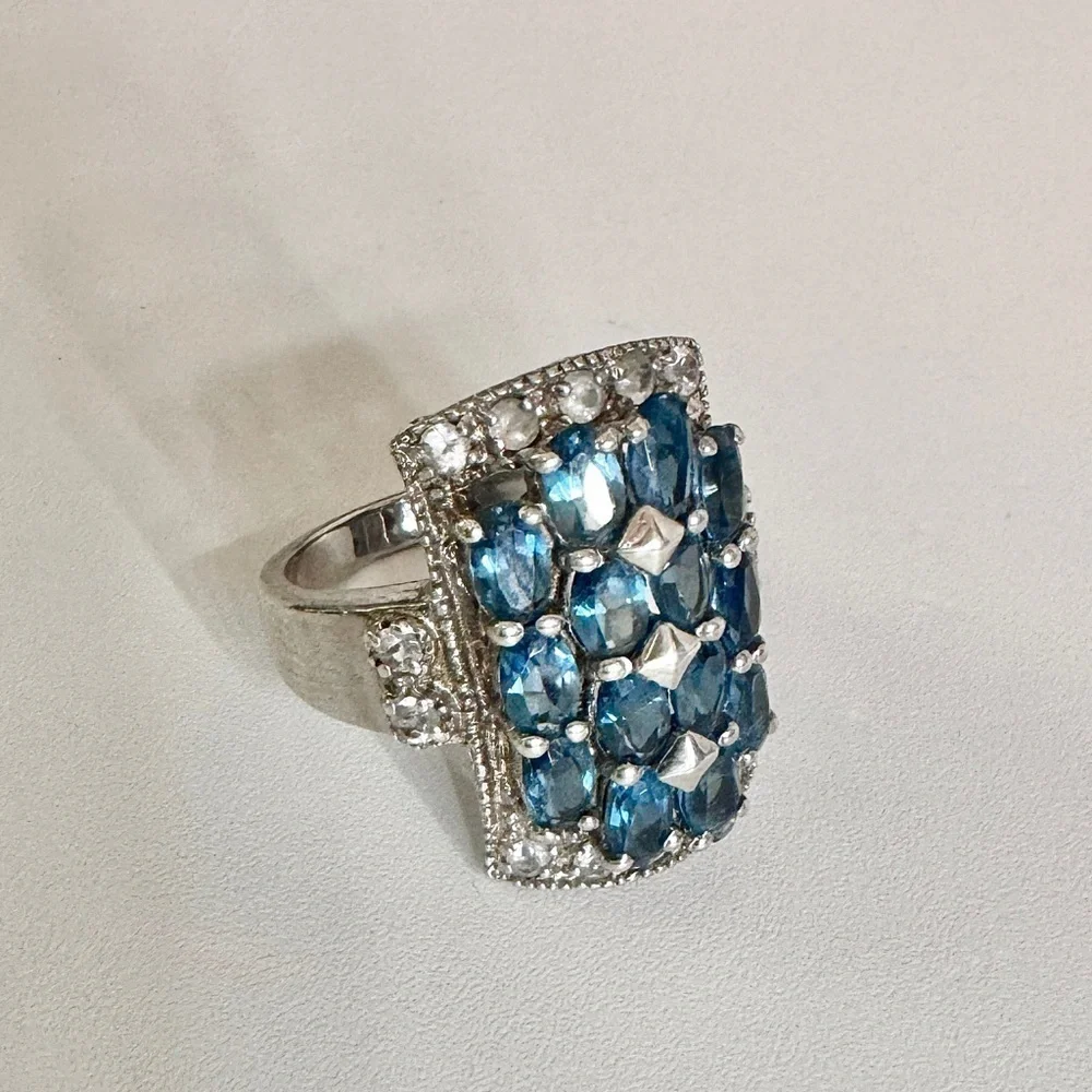 Swiss Blue Topaz / White Topaz Sterling Silver Ring (6.5)